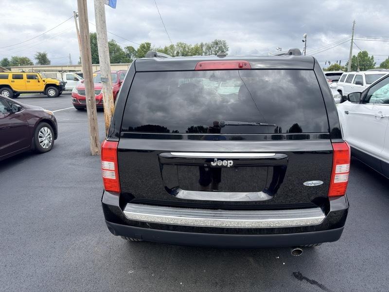 Jeep Patriot Latitude 2WD 2017