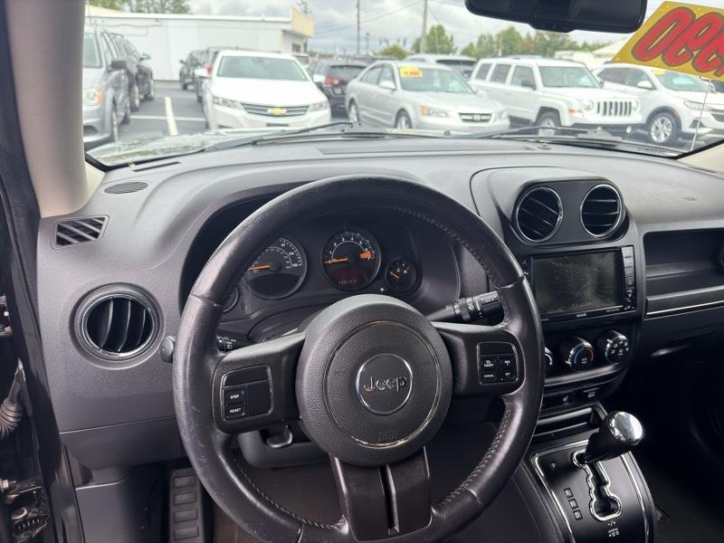 Jeep Patriot Latitude 2WD 2017