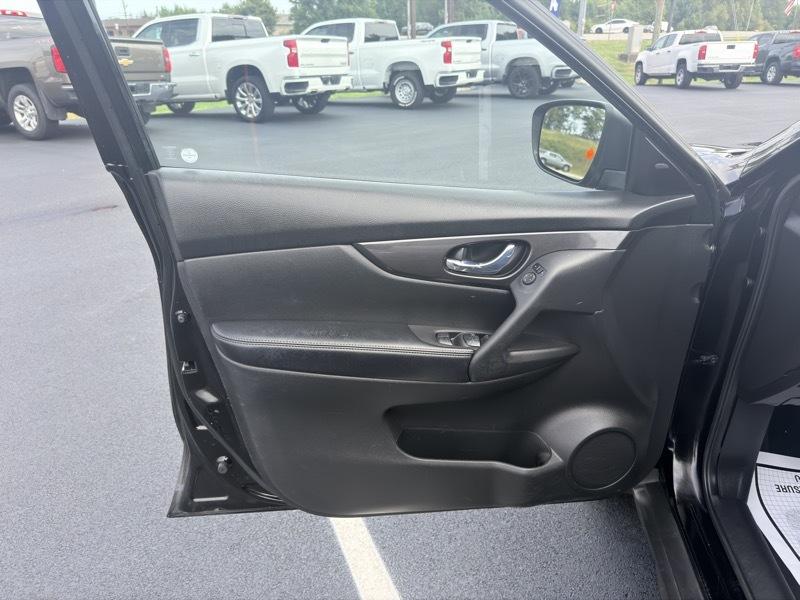 Nissan Rogue SV AWD 2018