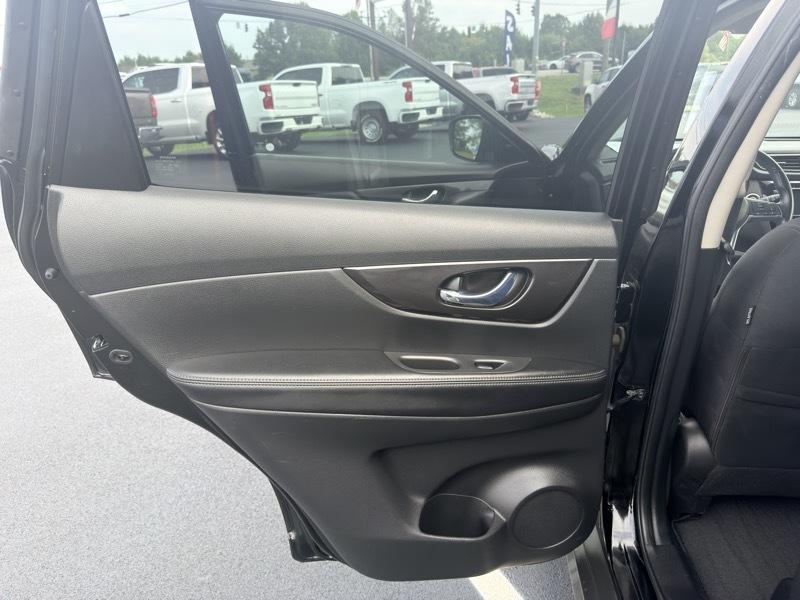 Nissan Rogue SV AWD 2018