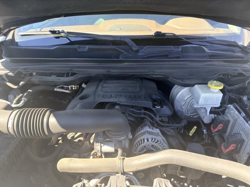 RAM 1500 Laramie Crew Cab SWB 4WD 2019