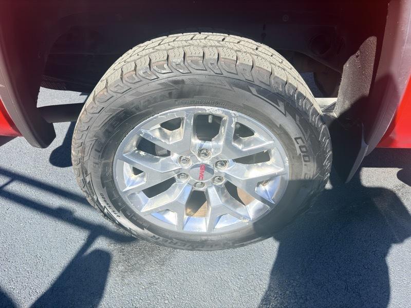 GMC Sierra 1500 4WD Crew Cab 143.5" SLT 2016