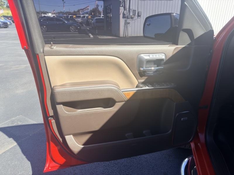 GMC Sierra 1500 4WD Crew Cab 143.5" SLT 2016