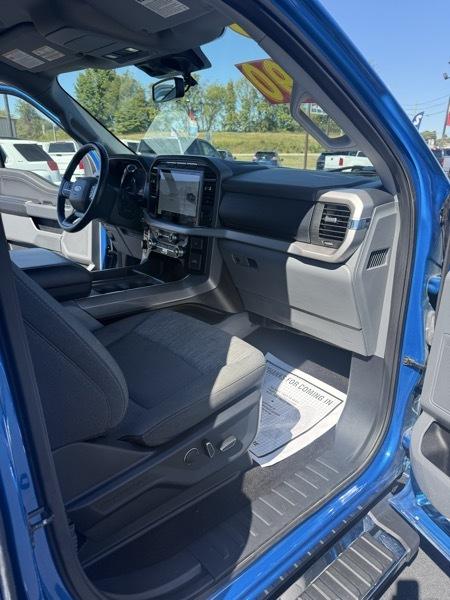 Ford F-150 4WD SuperCrew 139" XLT 2021