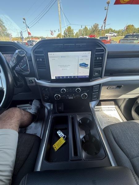 Ford F-150 4WD SuperCrew 139" XLT 2021