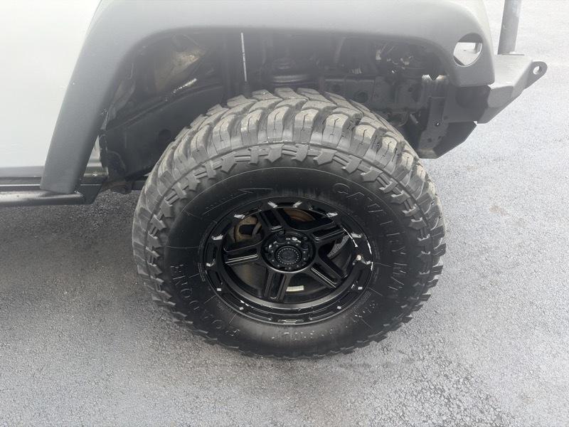 Jeep Wrangler Unlimited Sahara 4WD 2012