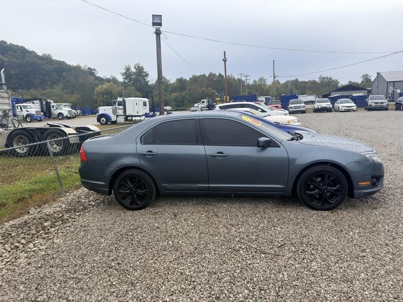 Ford Fusion SE 2012