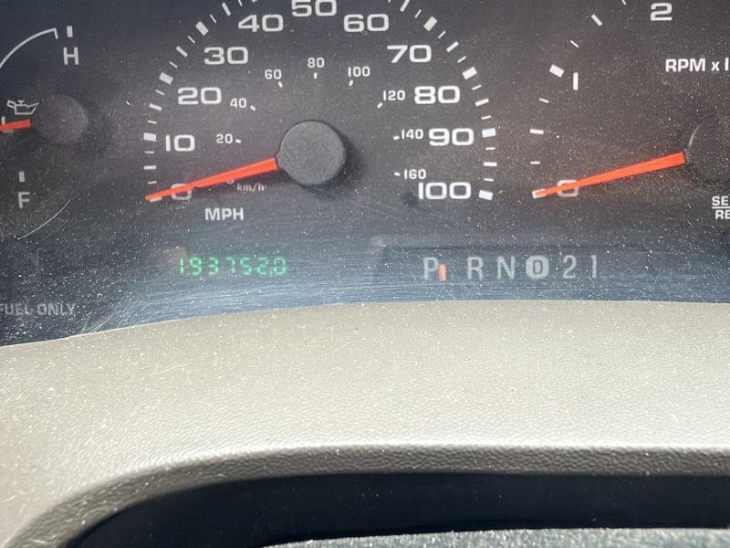 Ford F-250 SD XL SuperCab 4WD 2002