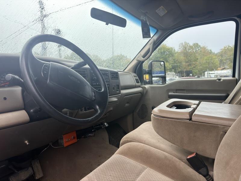 Ford F-250 SD XL SuperCab 4WD 2002