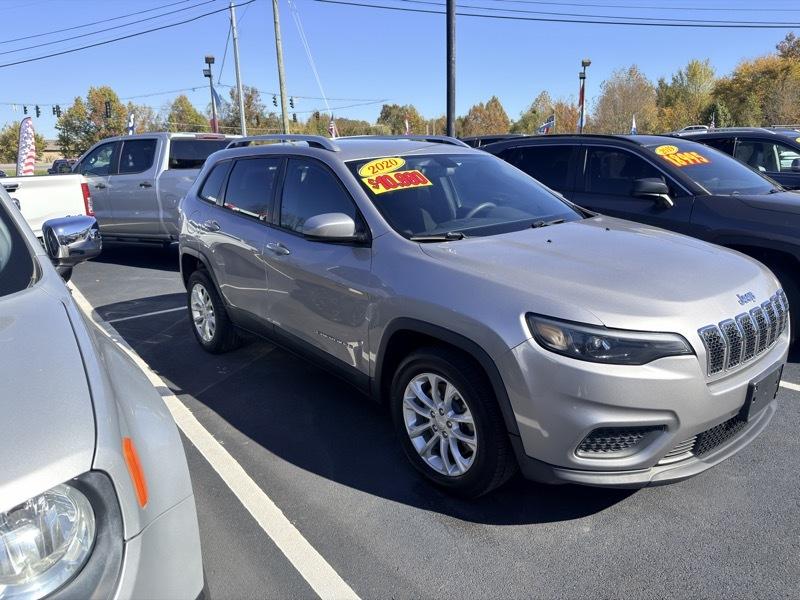 Jeep Cherokee Latitude FWD 2020