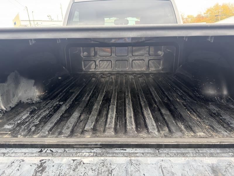 RAM 1500 Tradesman Crew Cab SWB 4WD 2017