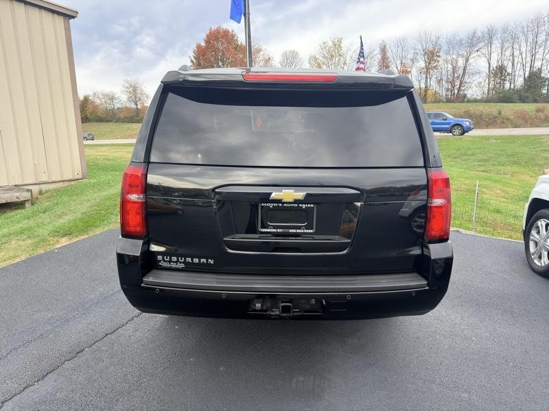 Chevrolet Suburban LT 4WD 2019