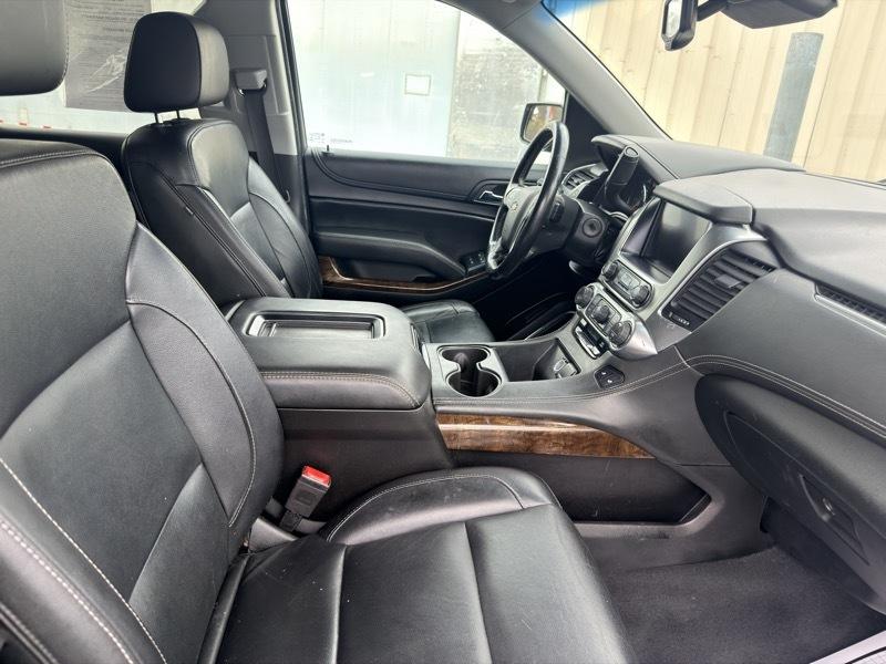 Chevrolet Suburban LT 4WD 2019