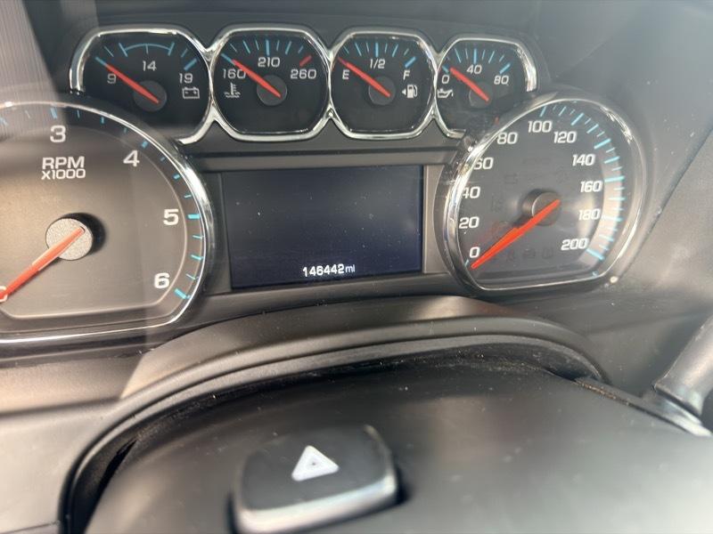 Chevrolet Suburban LT 4WD 2019