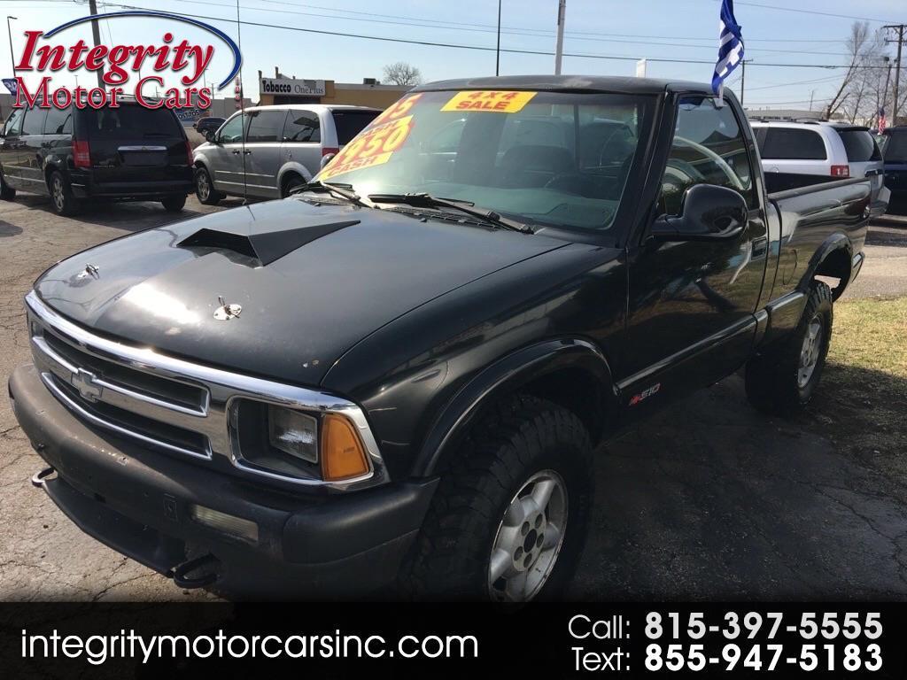 1995 Chevrolet S10 Pickup Reg. Cab Short Bed 4WD