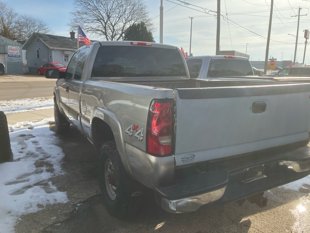 Chevrolet Silverado 2500HD Ext. Cab Long Bed 4WD 2003