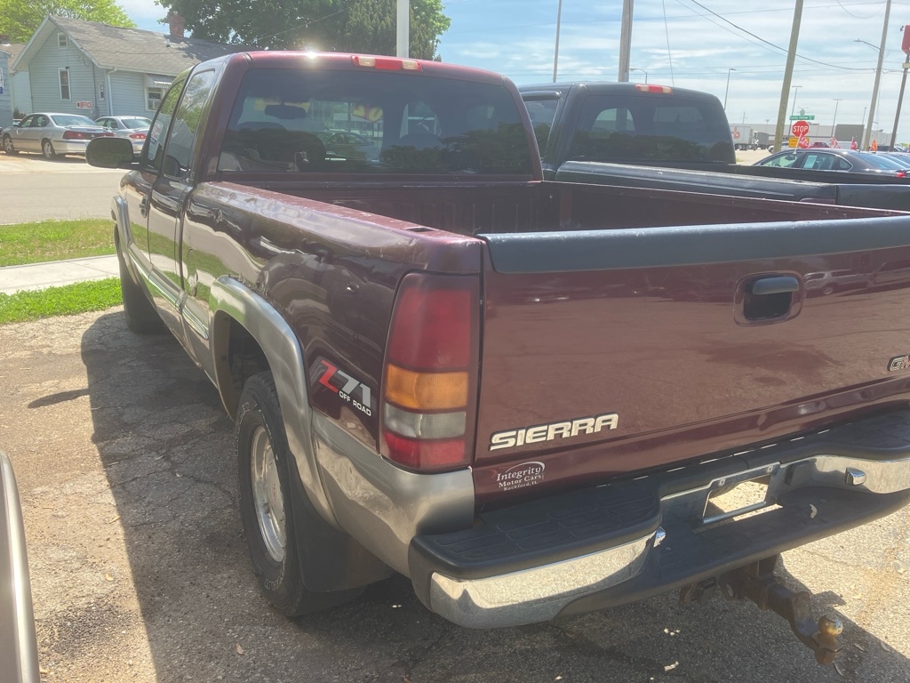 GMC Sierra 1500 SL Ext. Cab Short Bed 4WD 2002