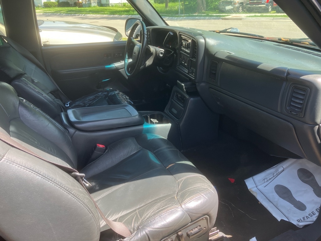 GMC Sierra 1500 SL Ext. Cab Short Bed 4WD 2002