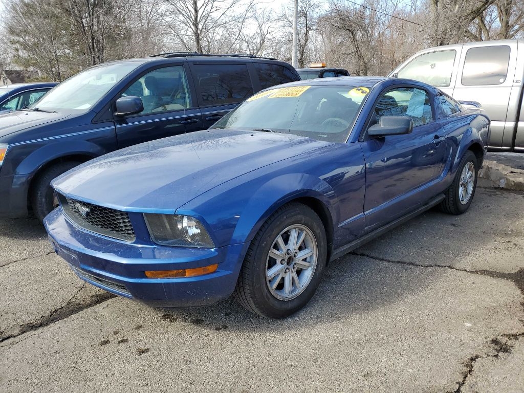 Ford Mustang V6 Standard Coupe 2006