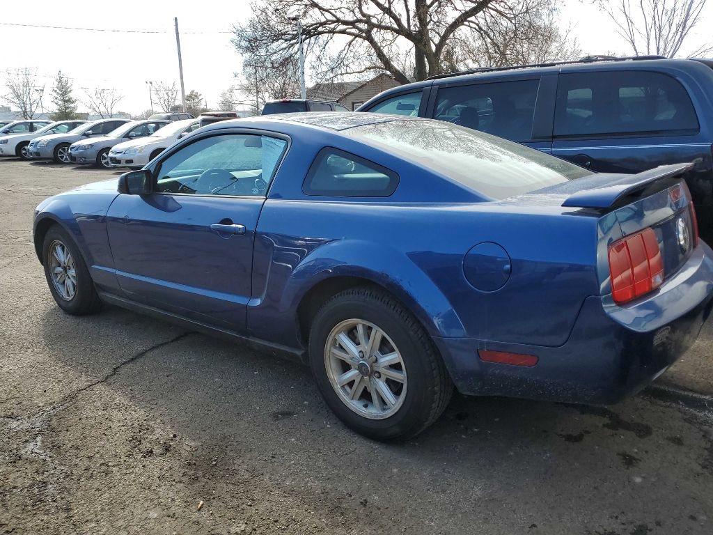 Ford Mustang V6 Standard Coupe 2006
