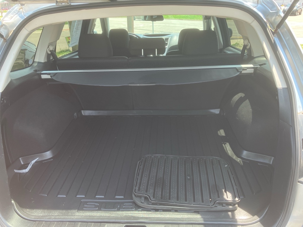 Subaru Outback 2.5i Premium 2012