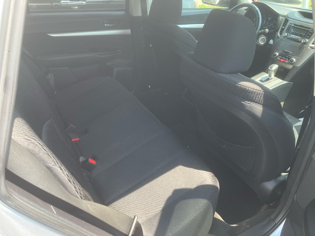 Subaru Outback 2.5i Premium 2012