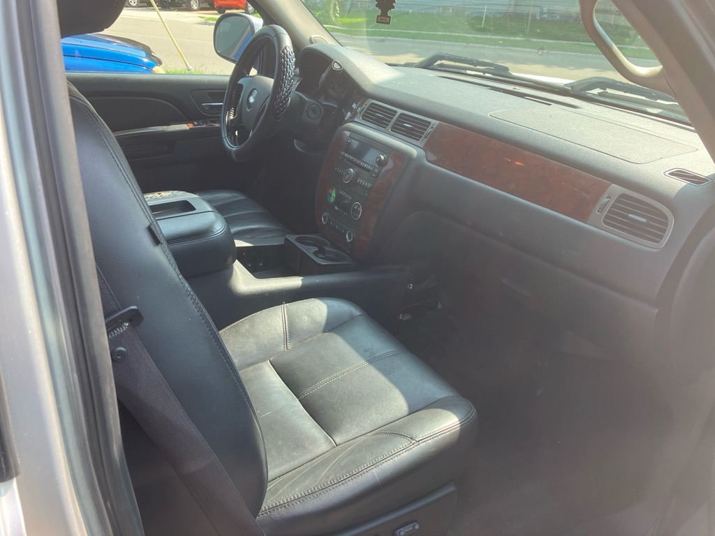 Chevrolet Silverado 1500 LTZ Crew Cab 4WD 2010