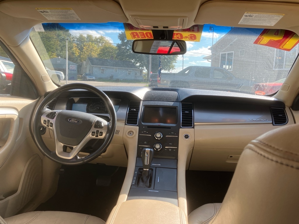 Ford Taurus SEL FWD 2014