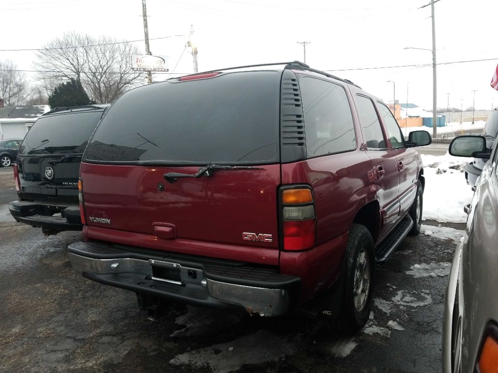 GMC Yukon 4WD 2004 GMC Yukon 4WD 2004