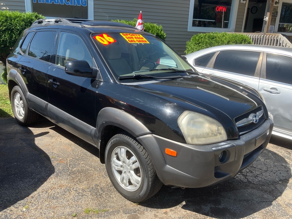 Hyundai Tucson GLS 2.7 2WD 2006 Hyundai Tucson GLS 2.7 2WD 2006