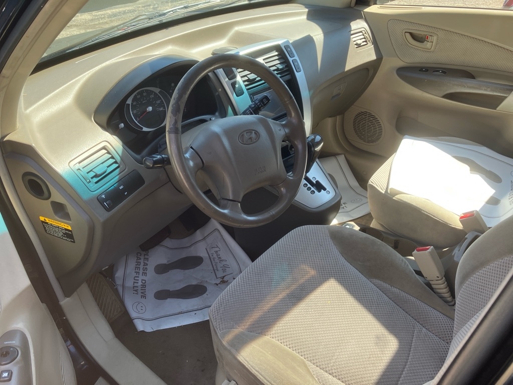 Hyundai Tucson GLS 2.7 2WD 2006 Hyundai Tucson GLS 2.7 2WD 2006