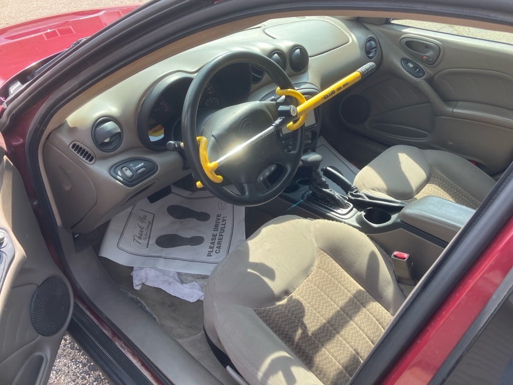 Pontiac Grand Am SE Sedan 2005