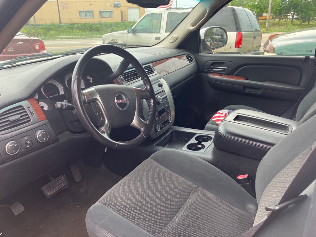 GMC Yukon XL SLE 1/2 Ton 4WD 2007