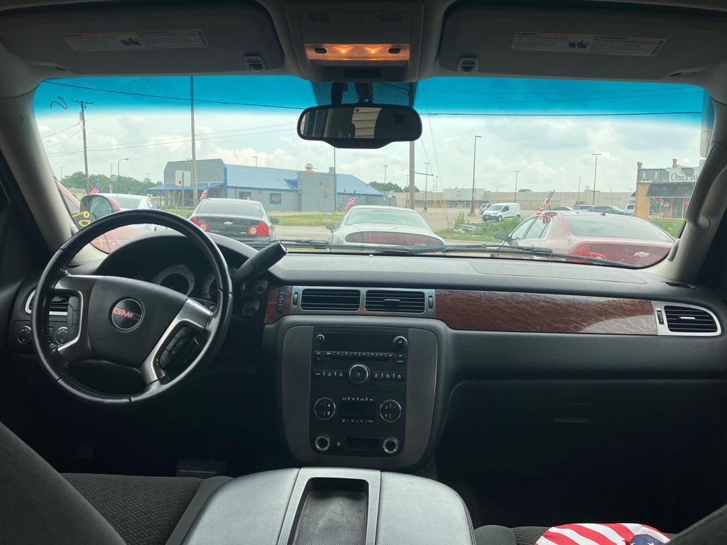 GMC Yukon XL SLE 1/2 Ton 4WD 2007