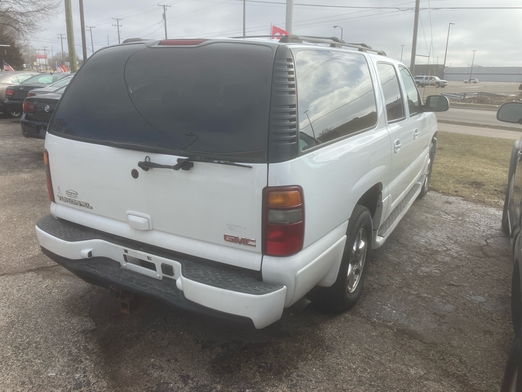 GMC Yukon 4WD 2003