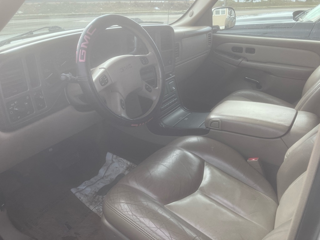GMC Yukon 4WD 2003
