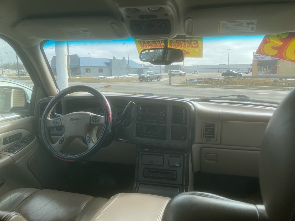GMC Yukon 4WD 2003
