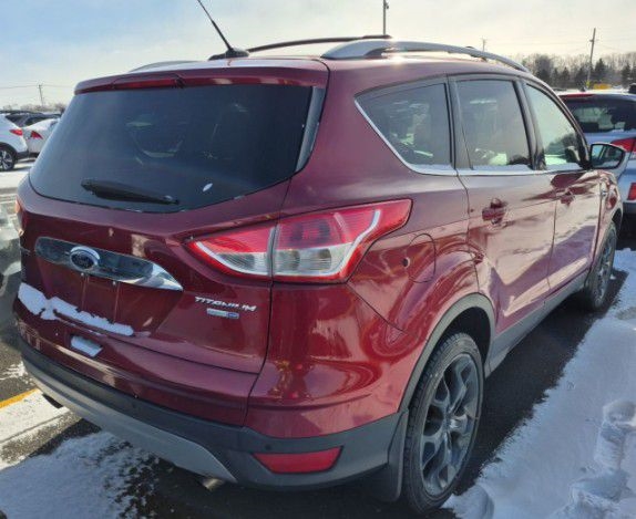 Ford Escape Titanium 4WD 2016