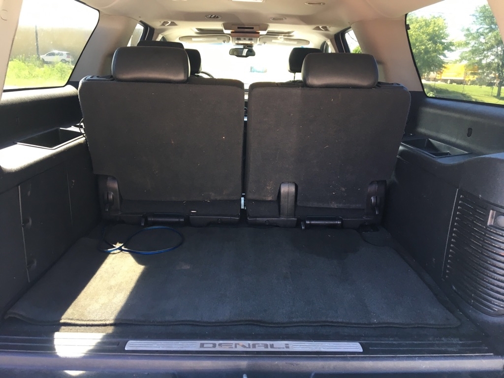 GMC Yukon Denali XL AWD 2008