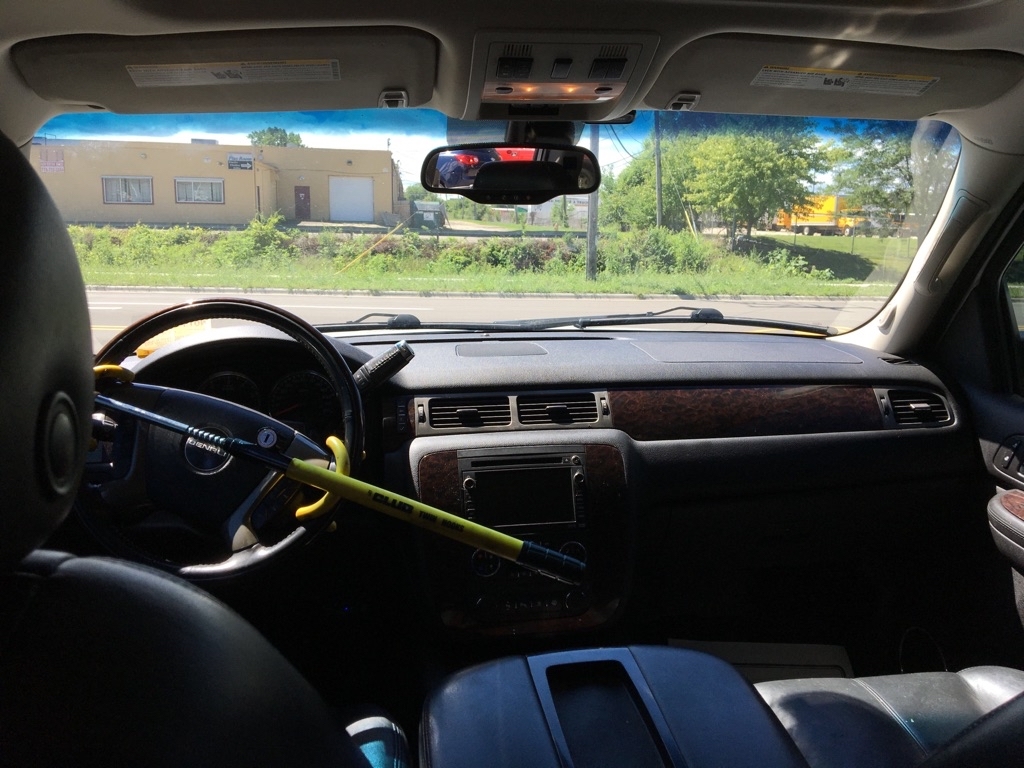 GMC Yukon Denali XL AWD 2008