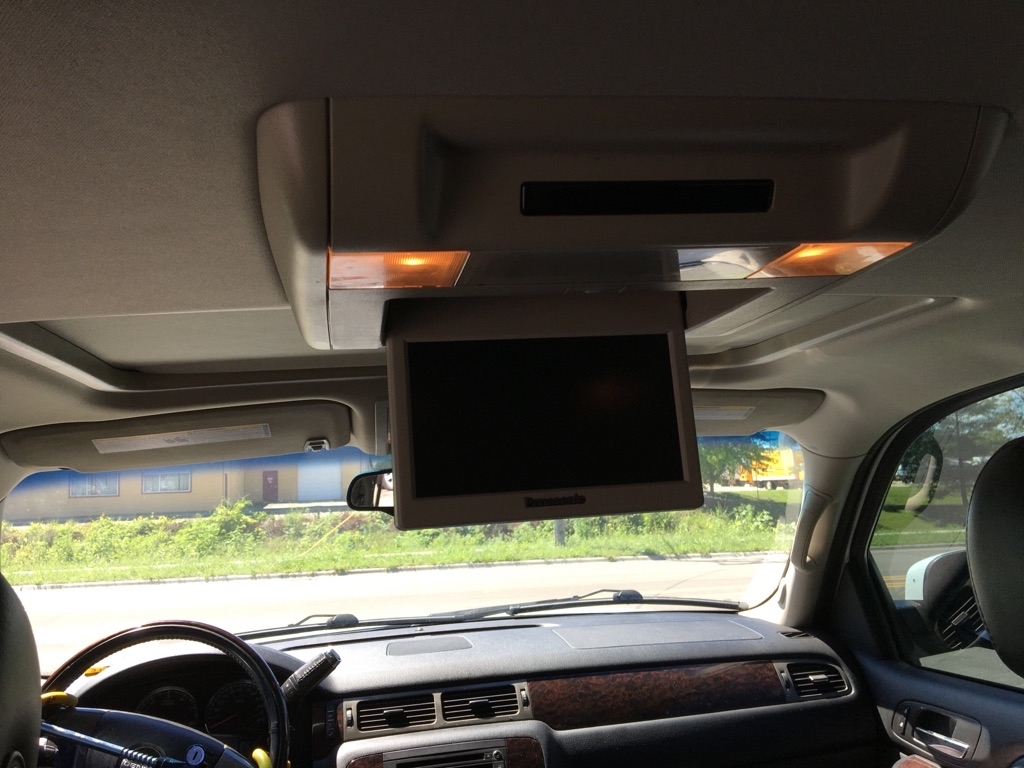 GMC Yukon Denali XL AWD 2008