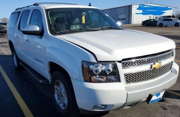 Chevrolet Suburban LS 1500 4WD 2007