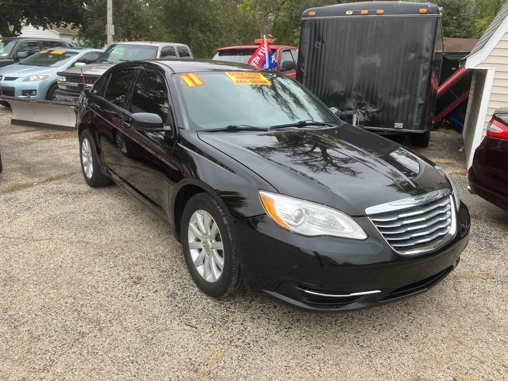 Chrysler 200 Touring 2011