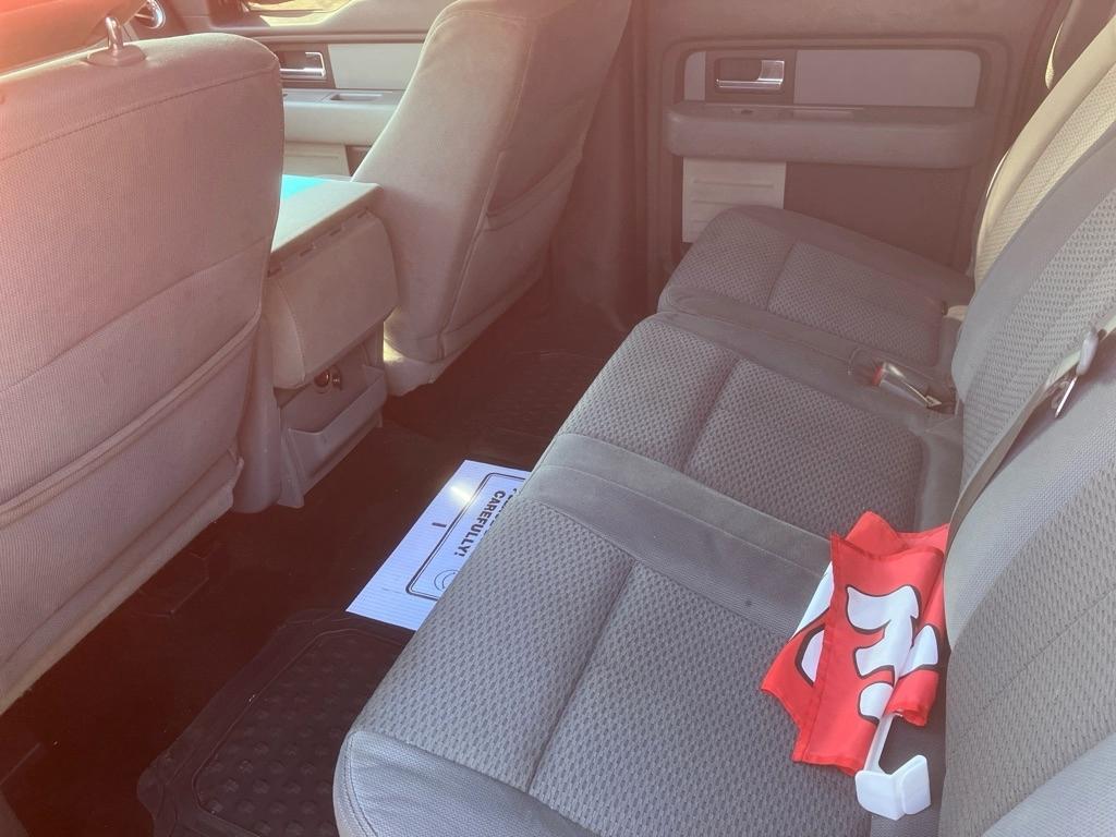 Ford F-150 XL SuperCrew 5.5-ft. Bed 4WD 2012