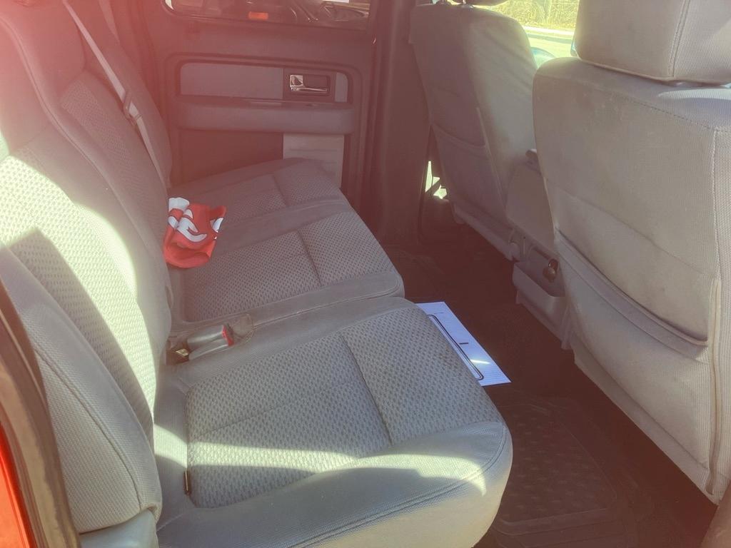 Ford F-150 XL SuperCrew 5.5-ft. Bed 4WD 2012