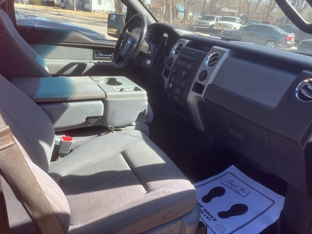 Ford F-150 XL SuperCrew 5.5-ft. Bed 4WD 2012