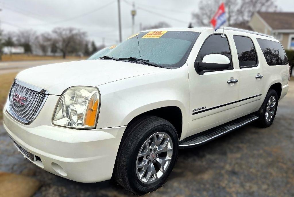 GMC Yukon Denali XL 4WD 2012