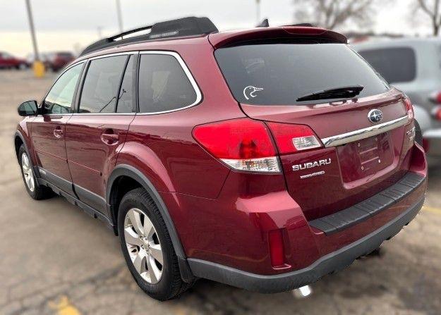 Subaru Outback 3.6R Limited 2011