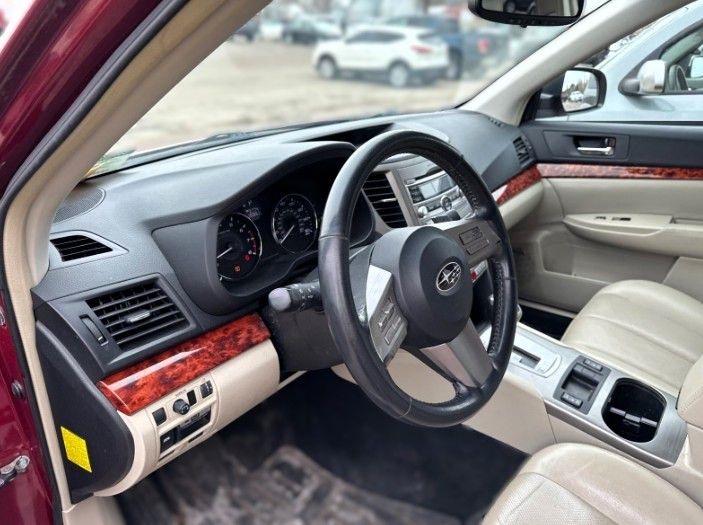 Subaru Outback 3.6R Limited 2011