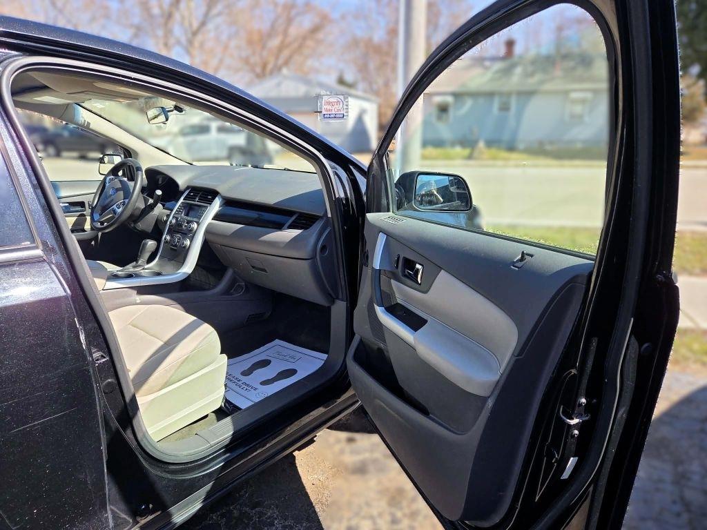 Ford Edge SE FWD 2013